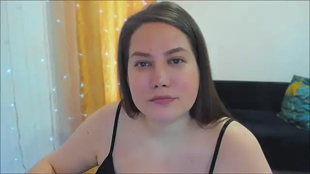 Snapshot of _madalexa_ chatting on October 31, 2025, 10:23 am madalexa online show from October 31, 2025, 10:23 am