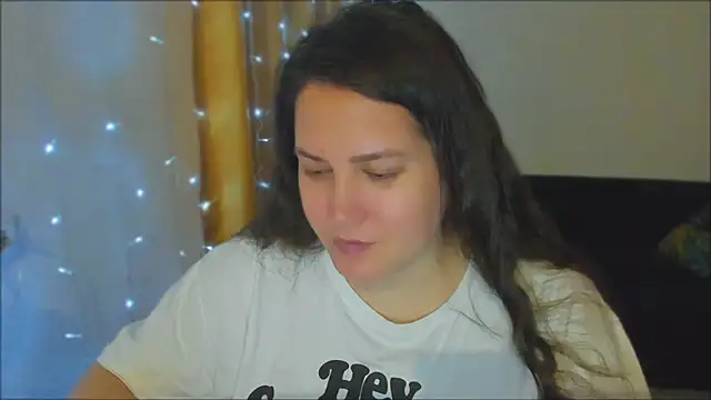 Snapshot of _madalexa_ chatting on October 21, 2025, 6:29 pm madalexa online show from October 21, 2025, 6:29 pm