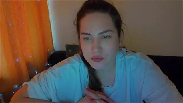 Snapshot of _madalexa_ chatting on December 4, 2024, 5:54 am madalexa online show from December 4, 2024, 5:54 am