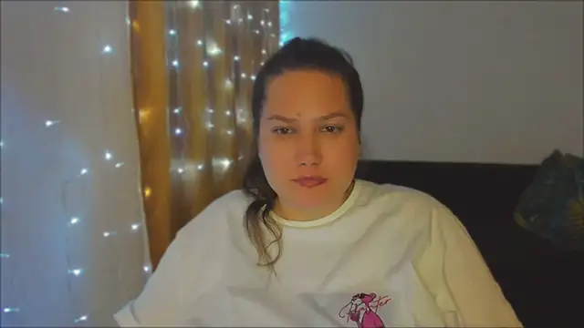 Snapshot of _madalexa_ chatting on September 19, 2025, 11:42 pm madalexa online show from September 19, 2025, 11:42 pm