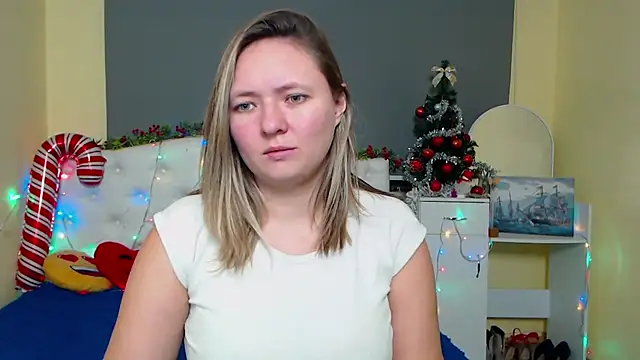 Snapshot of SallyVerda chatting on December 20, 2025, 7:06 pm SallyVerda online show from December 20, 2025, 7:06 pm