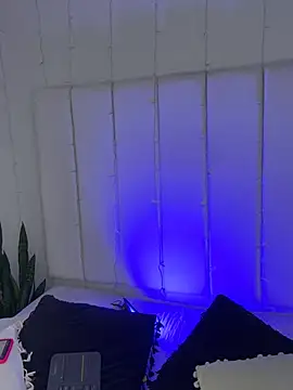 Snapshot of Amber_Martins_ chatting on February 25, 2025, 8:42 pm Amber Martins online show from February 25, 2025, 8:42 pm