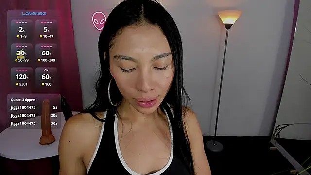 Snapshot of Dayanna_tecca chatting on January 29, 2025, 12:12 am Dayanna tecca online show from January 29, 2025, 12:12 am