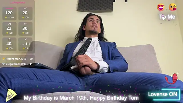 Snapshot of Tom_blunt96 chatting on March 14, 2025, 1:57 pm Tom blunt96 online show from March 14, 2025, 1:57 pm