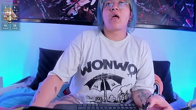 lucky-leah online show from April 15, 2026, 1:33 am