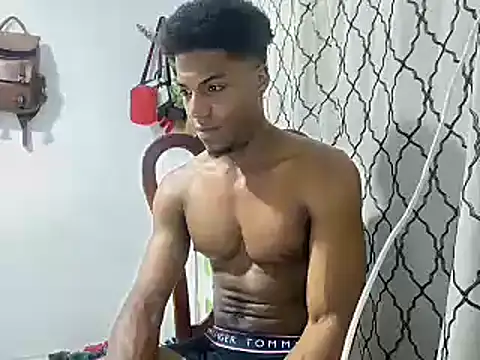 Snapshot of andrews2399 chatting on January 22, 2025, 2:59 am andrews2399 online show from January 22, 2025, 2:59 am