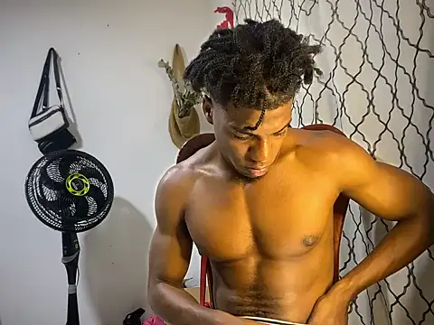 Snapshot of andrews2399 chatting on September 20, 2025, 2:00 pm andrews2399 online show from September 20, 2025, 2:00 pm