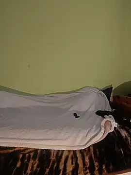 Snapshot of niesmialy39oon chatting on November 30, 2025, 8:04 am niesmialy39oon online show from November 30, 2025, 8:04 am