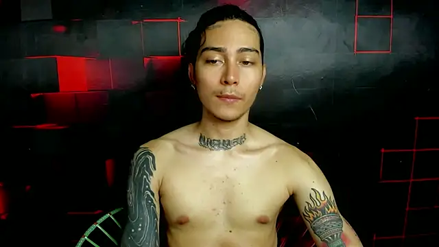 chromeheart  online show from April 12, 2026, 8:56 pm