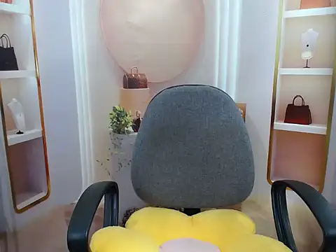 Love bug15 online show from March 7, 2026, 6:53 am