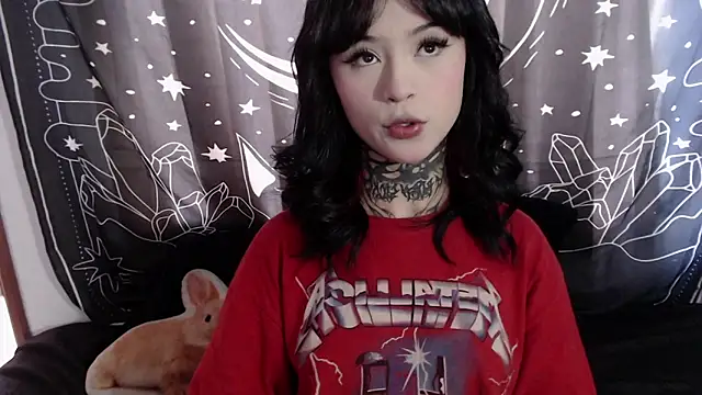 Snapshot of Isabella__dark chatting on January 24, 2025, 8:32 pm Isabella dark online show from January 24, 2025, 8:32 pm