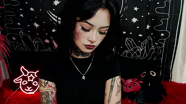 Snapshot of Isabella__dark chatting on March 11, 2025, 11:47 pm Isabella dark online show from March 11, 2025, 11:47 pm