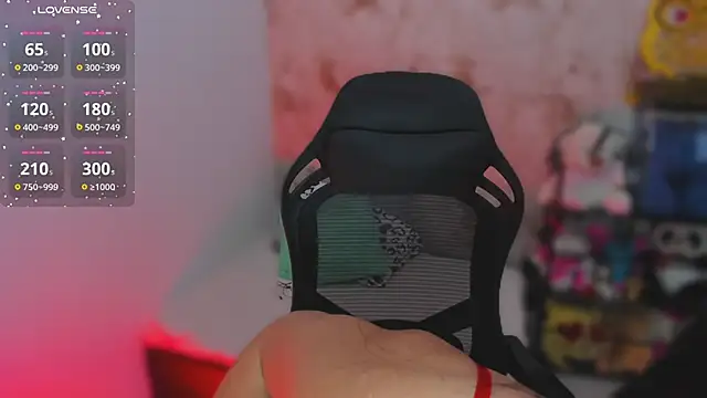 Snapshot of Abbieowenx chatting on February 12, 2026, 2:50 pm Abbieowenx online show from February 12, 2026, 2:50 pm