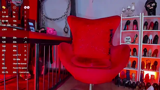 MistressAndre online show from October 3, 2025, 8:43 pm