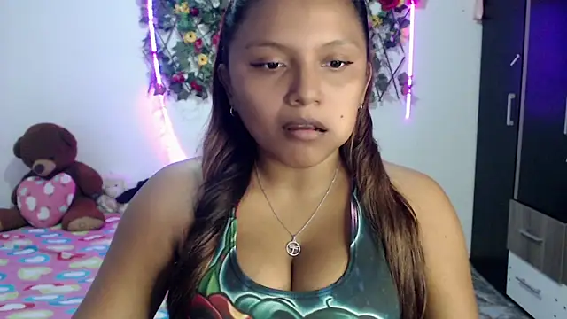 Snapshot of sexysusan4you chatting on October 29, 2025, 7:13 pm sexysusan4you online show from October 29, 2025, 7:13 pm