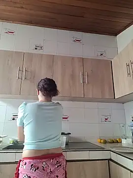 Snapshot of NATALIA_MAGICK chatting on November 6, 2025, 4:33 pm NATALIA MAGICK online show from November 6, 2025, 4:33 pm