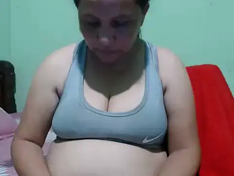 sonia  milk online show from April 21, 2026, 11:11 pm