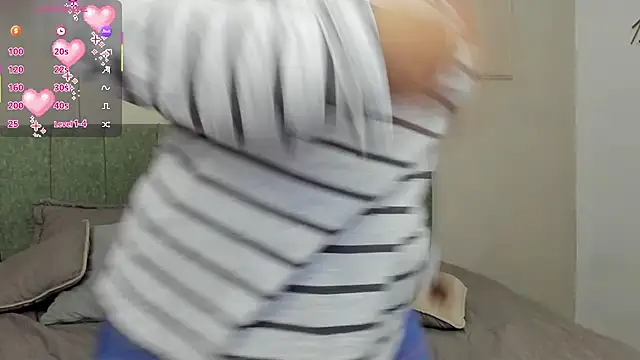 Snapshot of Sussanewolf chatting on February 4, 2026, 12:22 pm Sussanewolf online show from February 4, 2026, 12:22 pm