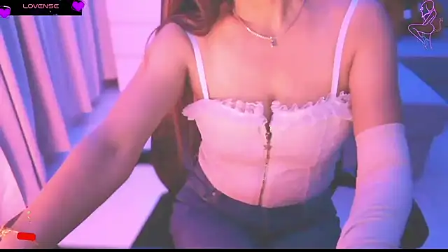 Snapshot of _Blue_Ruubyy_ chatting on February 25, 2026, 9:25 pm Blue Ruubyy online show from February 25, 2026, 9:25 pm