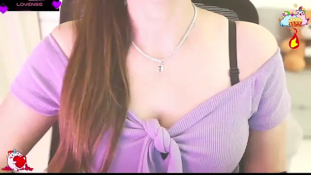 Snapshot of _Blue_Ruubyy_ chatting on April 2, 2026, 4:24 pm Blue Ruubyy online show from April 2, 2026, 4:24 pm