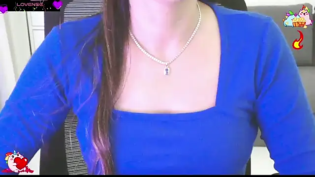  Blue Ruubyy  online show from June 8, 2026, 12:38 pm