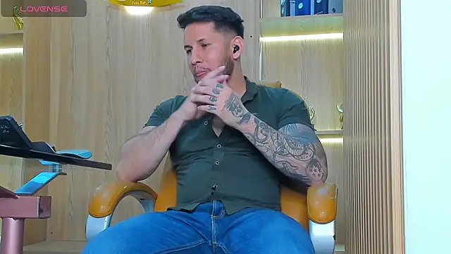 George Diesell online show from November 1, 2025, 8:36 pm