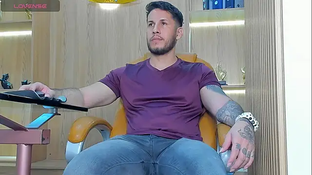 George Diesell online show from November 3, 2025, 8:34 pm