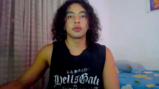 angelsdustxxx online show from September 30, 2025, 4:29 am