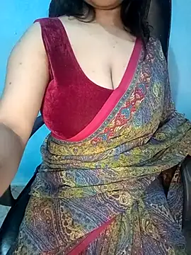 Dayna-36 online show from February 19, 2025, 9:03 pm