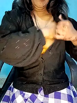 Dayna-36 online show from March 9, 2025, 4:11 pm