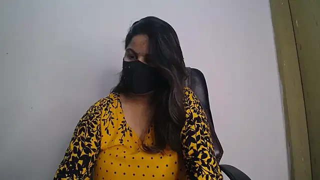 Snapshot of Dayna-36 chatting on February 1, 2026, 7:23 pm Dayna-36 online show from February 1, 2026, 7:23 pm