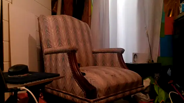 Snapshot of Haztogo4me chatting on May 17, 2026, 11:16 pm Haztogo4me online show from May 17, 2026, 11:16 pm