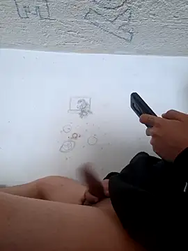 Snapshot of Ernesto696967 chatting on November 1, 2025, 5:51 pm Ernesto696967 online show from November 1, 2025, 5:51 pm