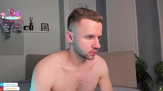 EnriqueBarberry online show from February 7, 2026, 6:32 am