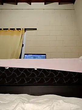 Snapshot of 0hYeahbb chatting on October 24, 2025, 1:26 am 0hYeahbb online show from October 24, 2025, 1:26 am