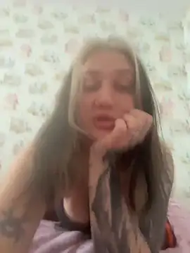 JessiMur online show from June 3, 2026, 4:02 am