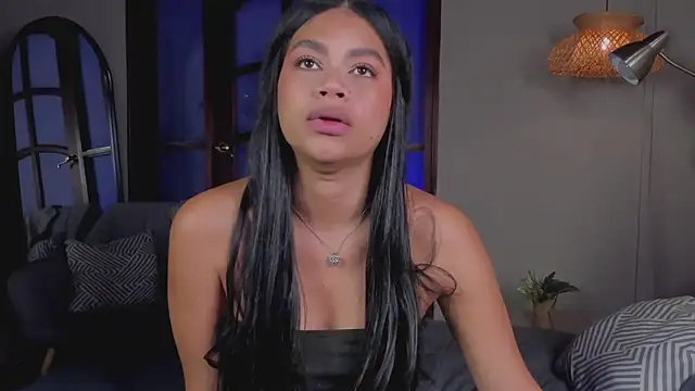 Snapshot of nayah__ chatting on January 13, 2026, 7:40 pm nayah online show from January 13, 2026, 7:40 pm