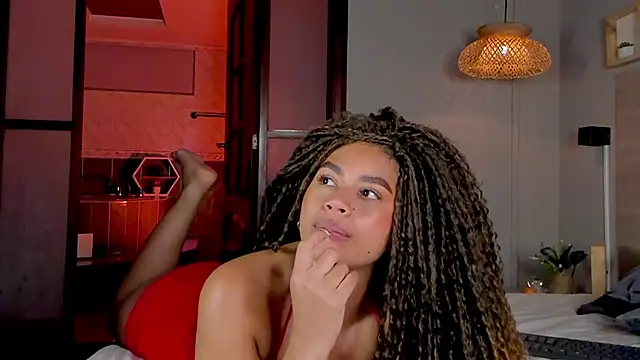 Snapshot of nayah__ chatting on October 3, 2025, 12:14 am nayah online show from October 3, 2025, 12:14 am