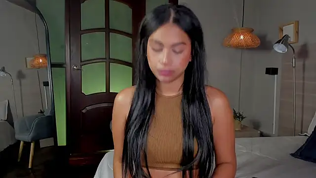 Snapshot of nayah__ chatting on December 18, 2025, 7:50 pm nayah online show from December 18, 2025, 7:50 pm