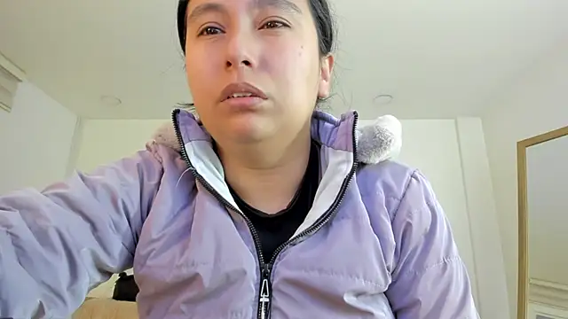 Snapshot of _Natalie18 chatting on November 8, 2025, 4:27 am Natalie18 online show from November 8, 2025, 4:27 am