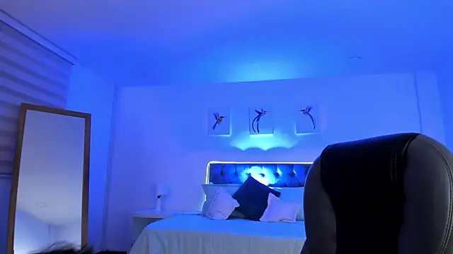 Snapshot of _Natalie18 chatting on October 11, 2025, 3:29 am Natalie18 online show from October 11, 2025, 3:29 am