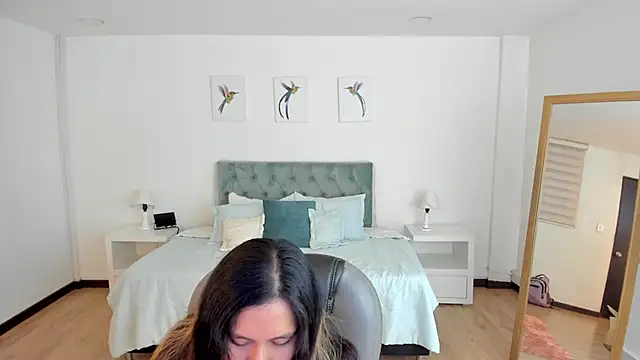 Snapshot of _Natalie18 chatting on October 2, 2025, 3:21 am Natalie18 online show from October 2, 2025, 3:21 am