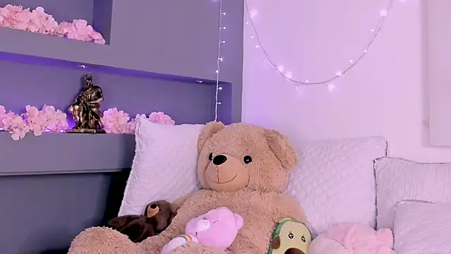 Snapshot of rosemonrooe chatting on February 28, 2025, 8:50 pm rosemonrooe online show from February 28, 2025, 8:50 pm