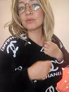 Devil Sara online show from April 14, 2026, 4:50 am