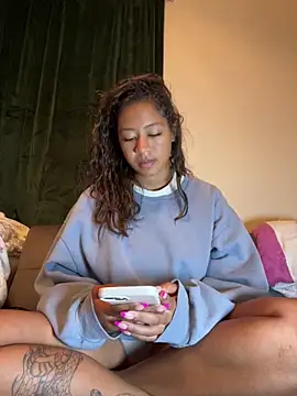 Snapshot of VanessaBling chatting on March 16, 2025, 1:38 am VanessaBling online show from March 16, 2025, 1:38 am