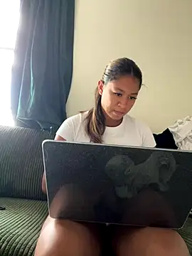 Snapshot of VanessaBling chatting on September 15, 2025, 9:15 pm VanessaBling online show from September 15, 2025, 9:15 pm