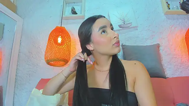 emiily s online show from October 25, 2025, 12:04 pm