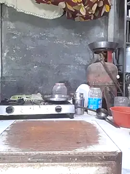 Burhade-- online show from April 14, 2026, 11:43 pm