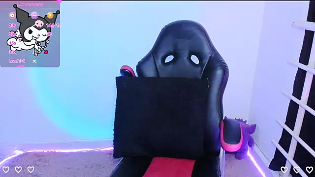 Kat riina online show from February 22, 2025, 7:47 pm