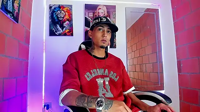 Liam lee online show from March 8, 2026, 3:37 pm